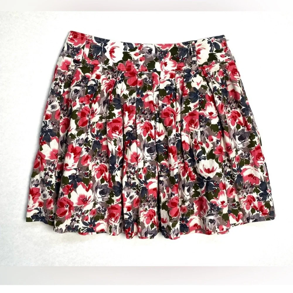 Forever 21 Women's Floral Pleated Multi Color Mini Skirt Side Zip Lined Size XS - Picture 2 of 9